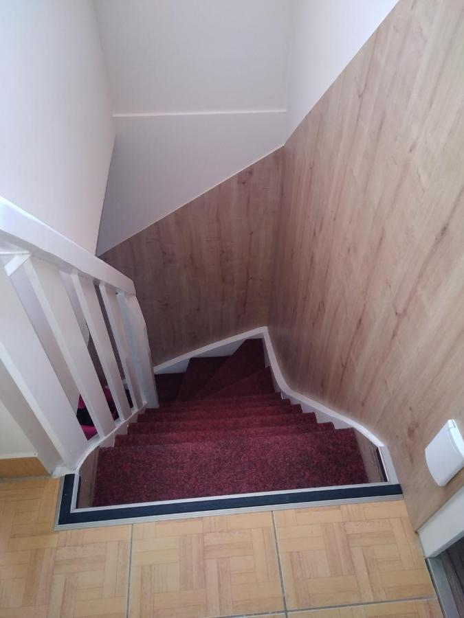 Budai Vam Apartmanhaz ペーチ エクステリア 写真