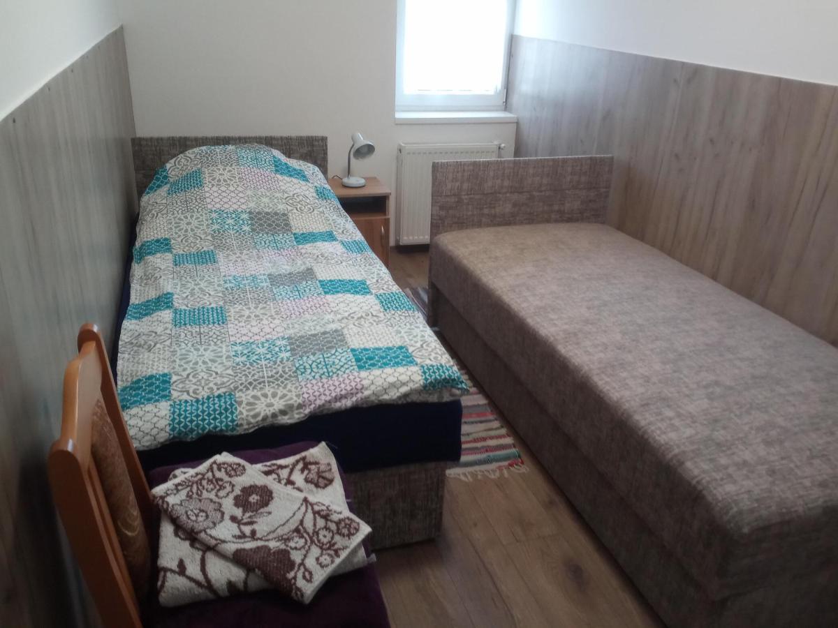 Budai Vam Apartmanhaz ペーチ エクステリア 写真
