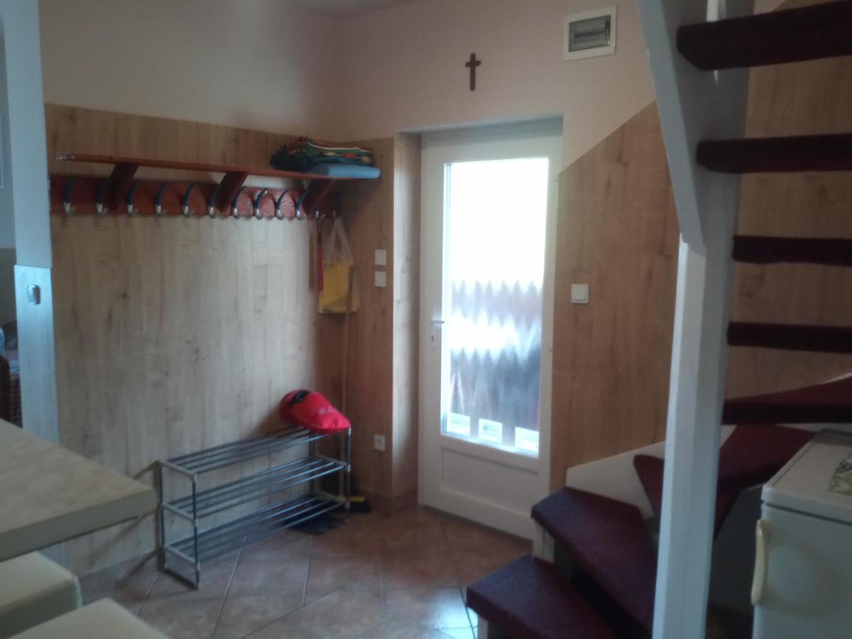 Budai Vam Apartmanhaz ペーチ エクステリア 写真